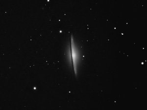 M 104 :: Sur Astron�mico